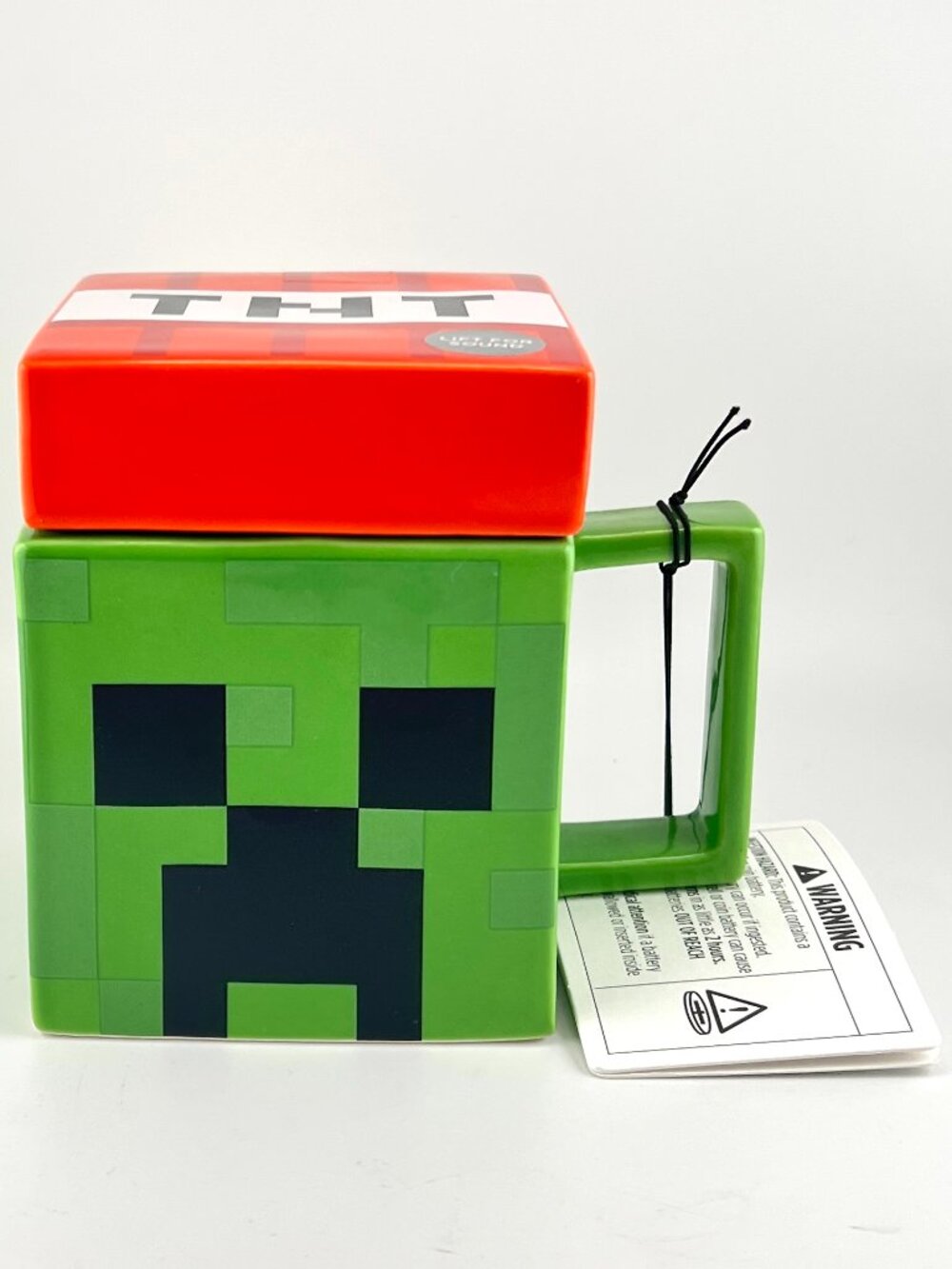 NWT Hallmark Square Ceramic Minecraft Creeper Mug w/ Sound & Red TNT Lid 15 oz